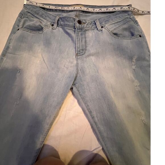 Distressed Guess Jeans vintage straight leg - Picture 3 of 13